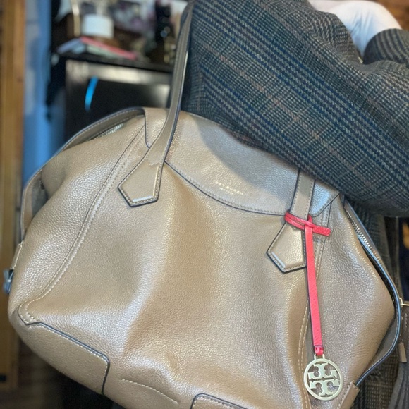 Tory Burch Handbags - Tory Burch Perry Satchel Shoulder Bag